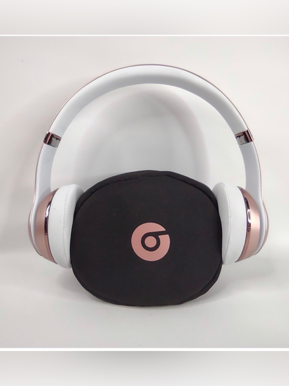 Beats Solo3 Wireless On-Ear Headphones–Rose Gold w/Carrying Case (Tested) - Picture 6 of 12